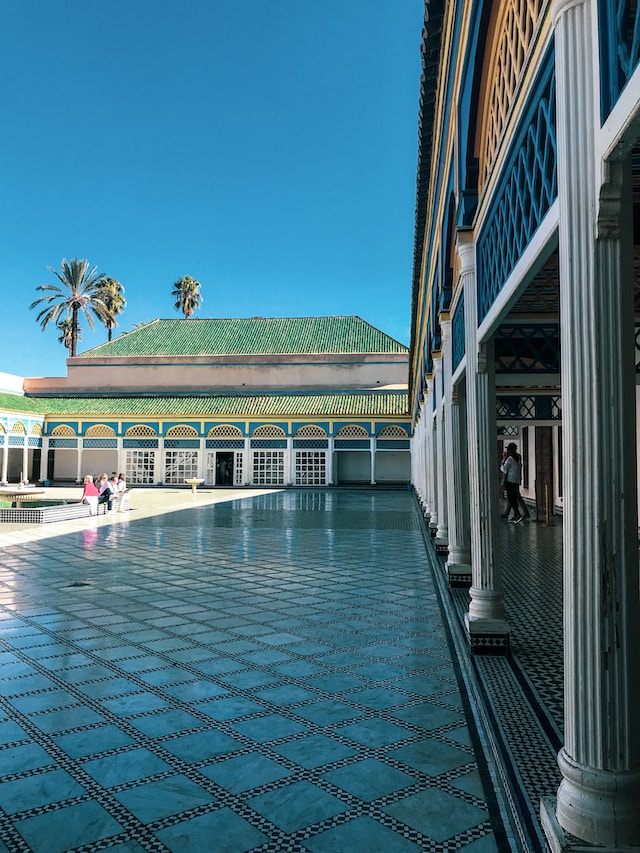Court Palais Bahia