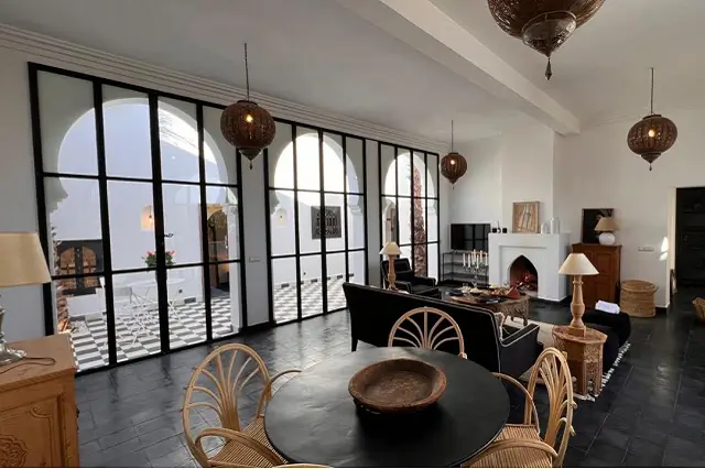 Villa Mauresque